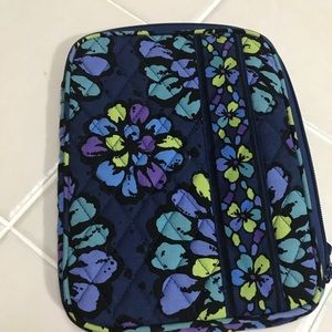 Vera Bradley ereader or tablet case
